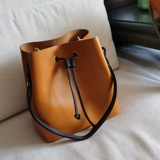 Не поднимайте срочный одно дерево ягненка кожа