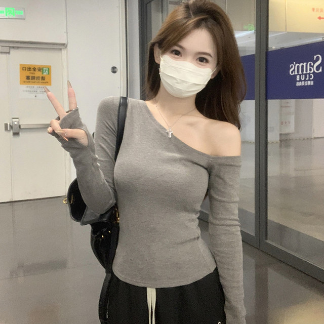 Pure Desire Style Asymmetrical Off-Shoulder Long-Sleeve T-Shirt for Women, Irregular Autumn New Korean Version, Elegant and Slim-Fitting Short Top