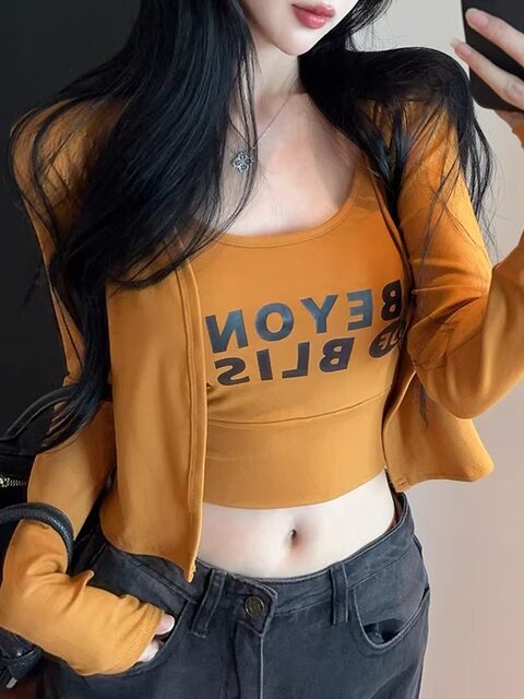 Hot Girl Letter Print Inner Top with Small Suspenders and Long-Sleeve Cardigan for Women, New Winter Style, High-Waisted Short Two-Piece Set for Petite Figures