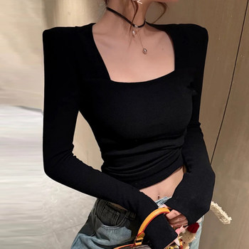 Pure Desire Style Square Neck Padded Shoulder Black Base Shirt for Women, New Autumn and Winter Slim Fit Sexy Regular Shoulder Long Sleeve T-Shirt for Women, Short Style