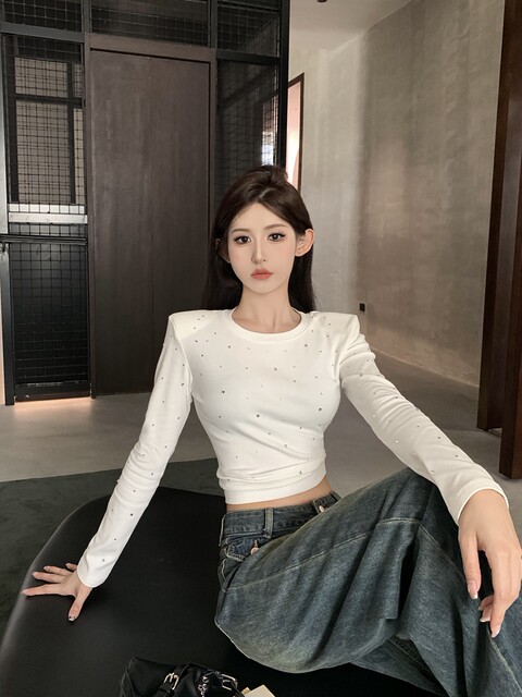 Trendy Rhinestone Shoulder Pad Base Shirt for Women, Spring New Korean Style Slim Fit Sexy Long-Sleeve T-Shirt for Petite Women