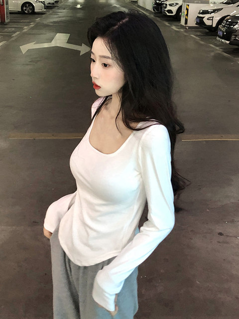 Pure Desire Style Irregular Square Neck Long-Sleeve T-Shirt for Women, White, New Spring Korean Version, Slim Fit with Curved Hem Top