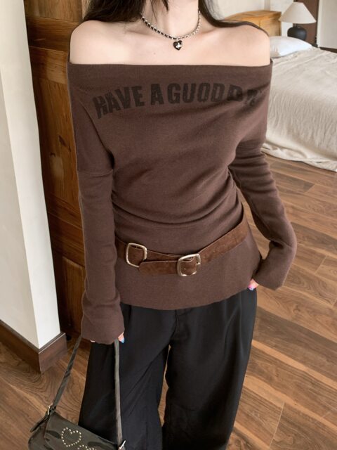 Hot Girl Style Off-Shoulder Top in Maillard Coffee Color with Belt, New Autumn and Winter Slim Fit Sexy Knitwear