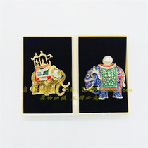 Thai elephants inlaid with brooch with distinctive national wind to wear metal jewelry brands