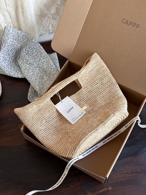 Cappp New Handmade Raffia Straw Woven Bag, Simple and High-End Texture, Medium-Sized Handbag with Large Capacity, Niche Bag Cappp New Handmade Raffia Straw Woven Bag, Simple and High-End Texture, Medium-Sized Handbag with Large Capacity, Niche Bag