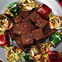 Guizhou specialty beef grain beef sugar 1 jin about 230 pieces of charcoal burnt Beef diced spicy satay bulk