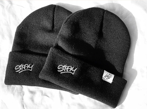 Straykids вязаная кепка, созданная Bang Chan Two Tour, поет одну и ту же вязаную шляпу