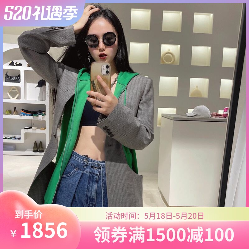 YCH suit 22ss early spring new fake two splicing loose with cap sports shirt breaking hole to design Western-style clothes