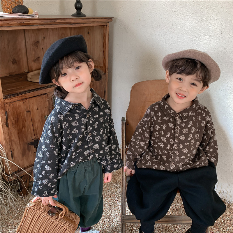 Boy 2022 new autumn cotton crushed flower long sleeved shirt female baby Sen retro - style coat coat