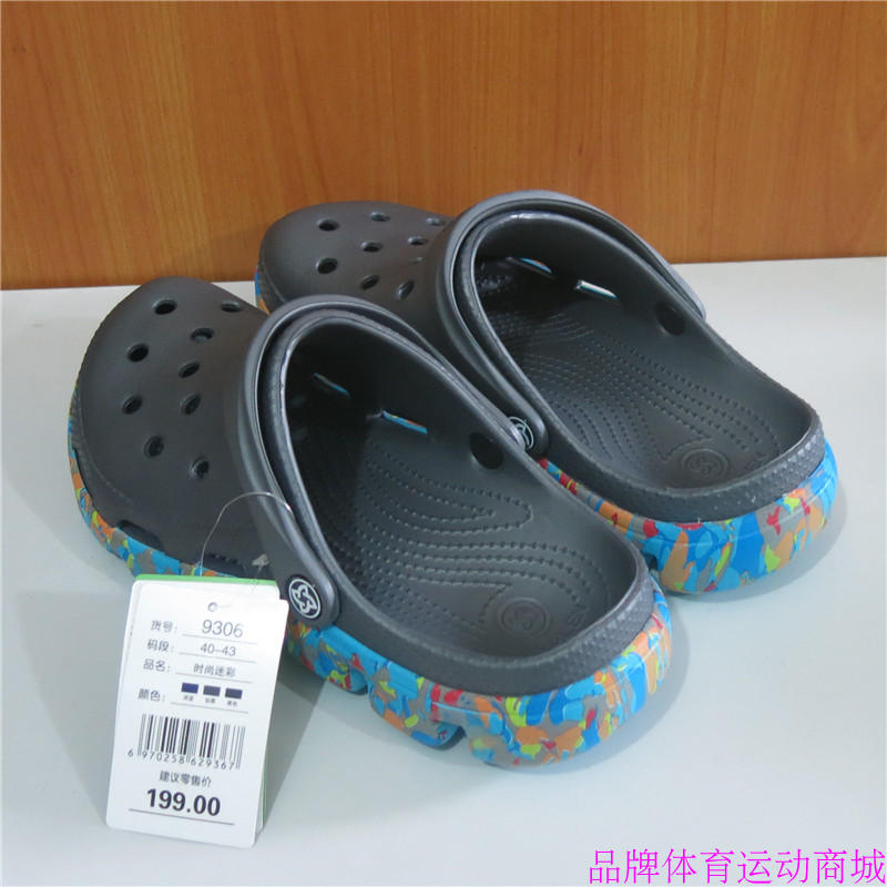 Đầu lớn lỗ giày nam mùa hè cộng với chất béo kích thước lớn dép baotou độ dày non-slip nam giày bãi biển xu hướng giày