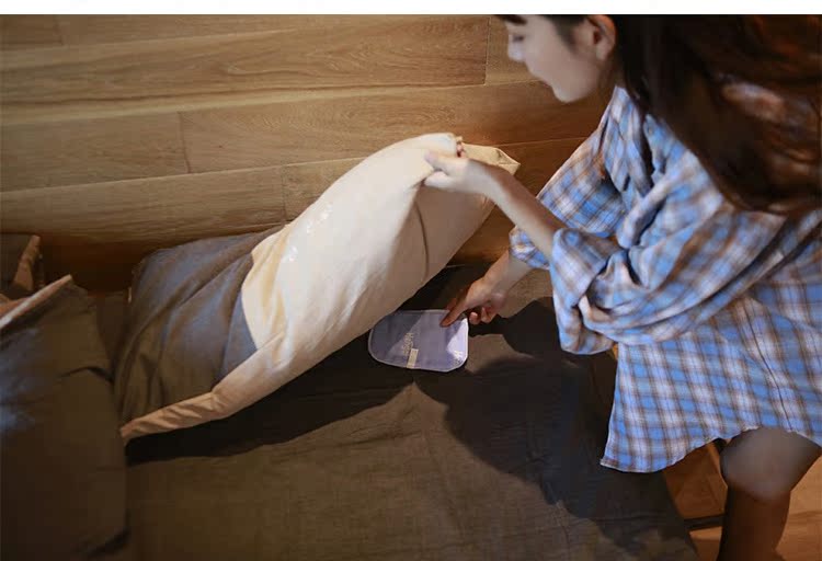 lọ xịt muỗi 嫣然 Nhật 哼 螨 heng hengai để 螨 神 tạo tác ngoài bộ đồ giường sofa hút nhà - Thuốc diệt côn trùng bình xịt muỗi tự vệ