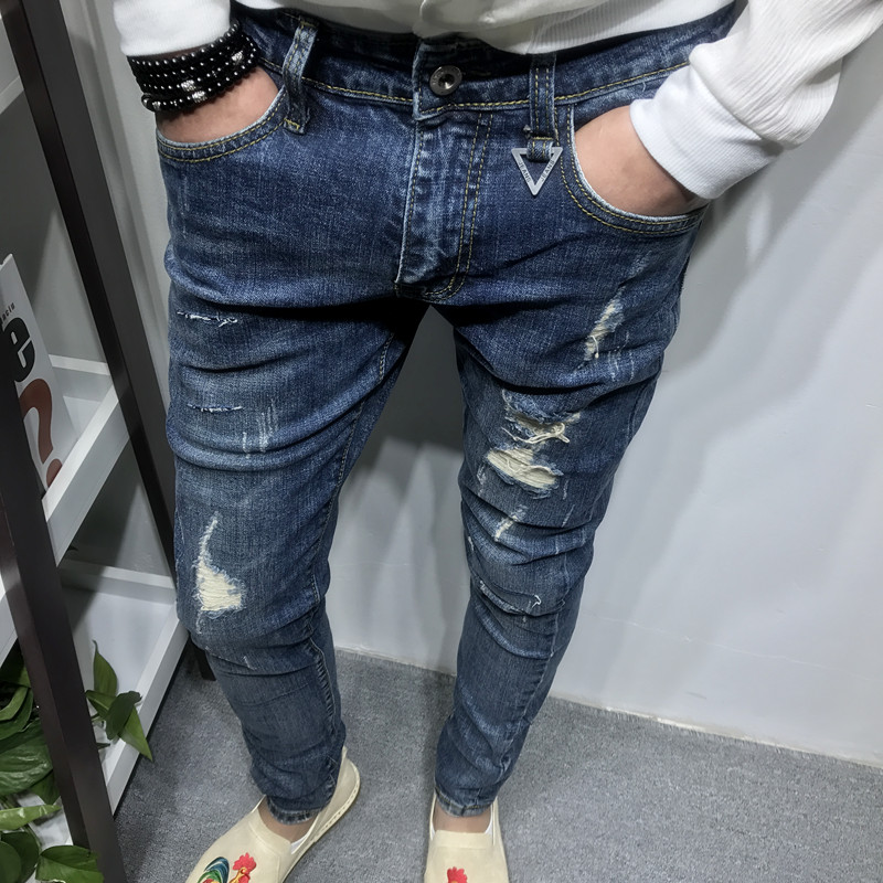 Dòng chữ nam mùa hè phiên bản Hàn Quốc mới của lỗ tự tu cắt chân xanh quần jeans anh chàng tinh thần nhanh tay nổ phong cách thời trang nam