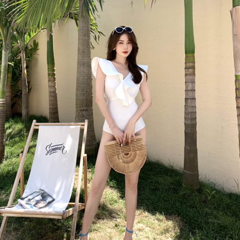 Swimsuit Women's Summer 2022 New Superior Sense Pure Desire Wind Lotus Leaf Side Triangle with conservative Dew Back Sexy Swimsuit