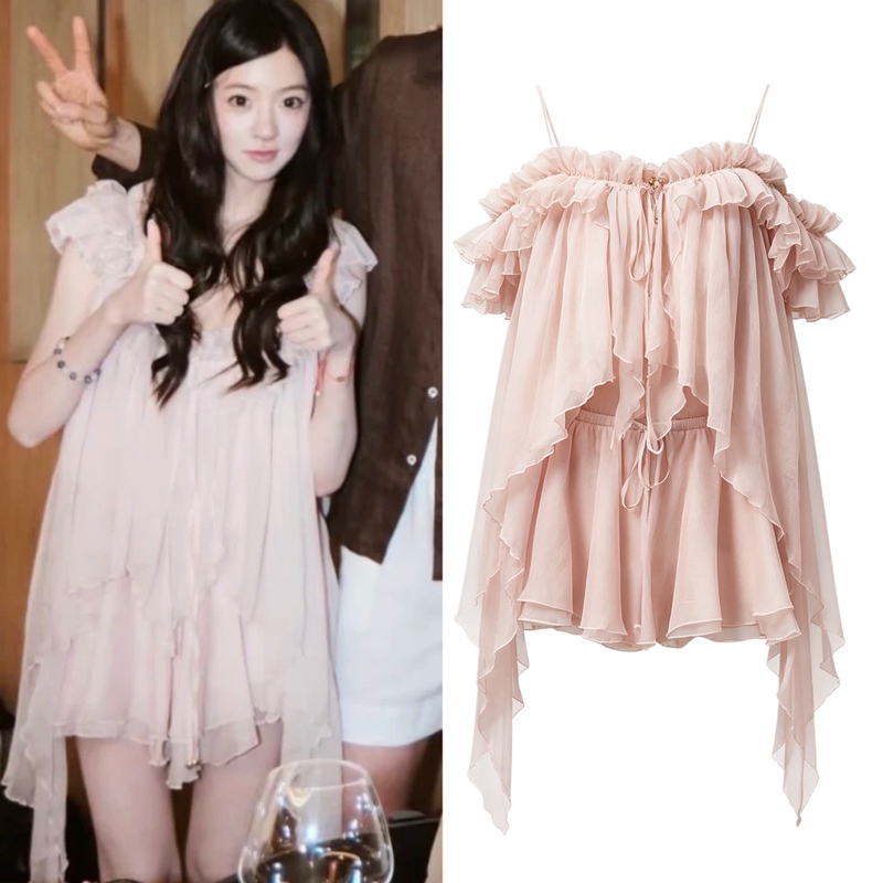 Half-Cooked Love Affair Xu Lü Yangliu Same Style Irregular Ruffle Super Fairy-Like Camisole Top and Shorts Fashion Set for Women Half-Cooked Love Affair Xu Lü Yangliu Same Style Irregular Ruffle Super Fairy-Like Camisole Top and Shorts Fashion Set for Women