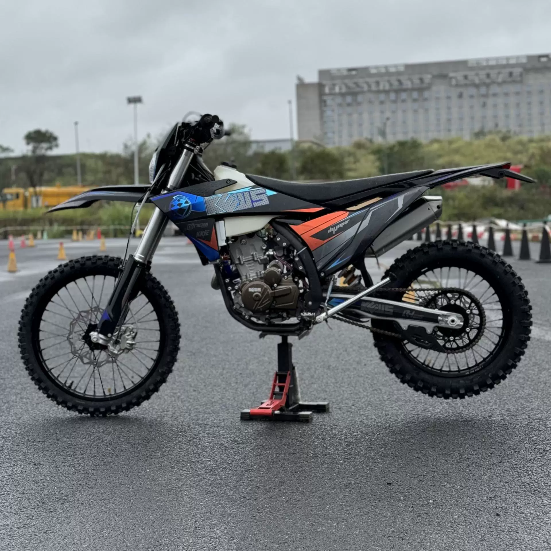 Kivis NC450 внедорожная тяговая машина K18NC250 площадкой ветер холод K16 возвышенный 250 оффроуд мотоцикл