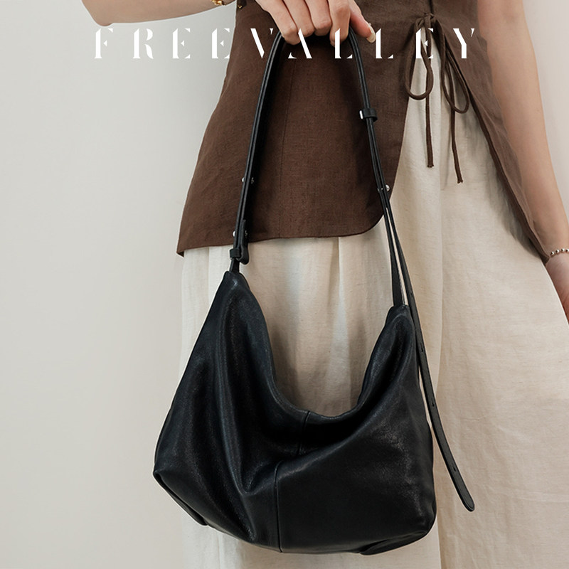 Freevalley Free Valley · Cowhide Commuter Bag for Women! Sheepskin Hobo Bag! Genuine Leather Tote Bag Hot! Freevalley Free Valley · Cowhide Commuter Bag for Women! Sheepskin Hobo Bag! Genuine Leather Tote Bag Hot!