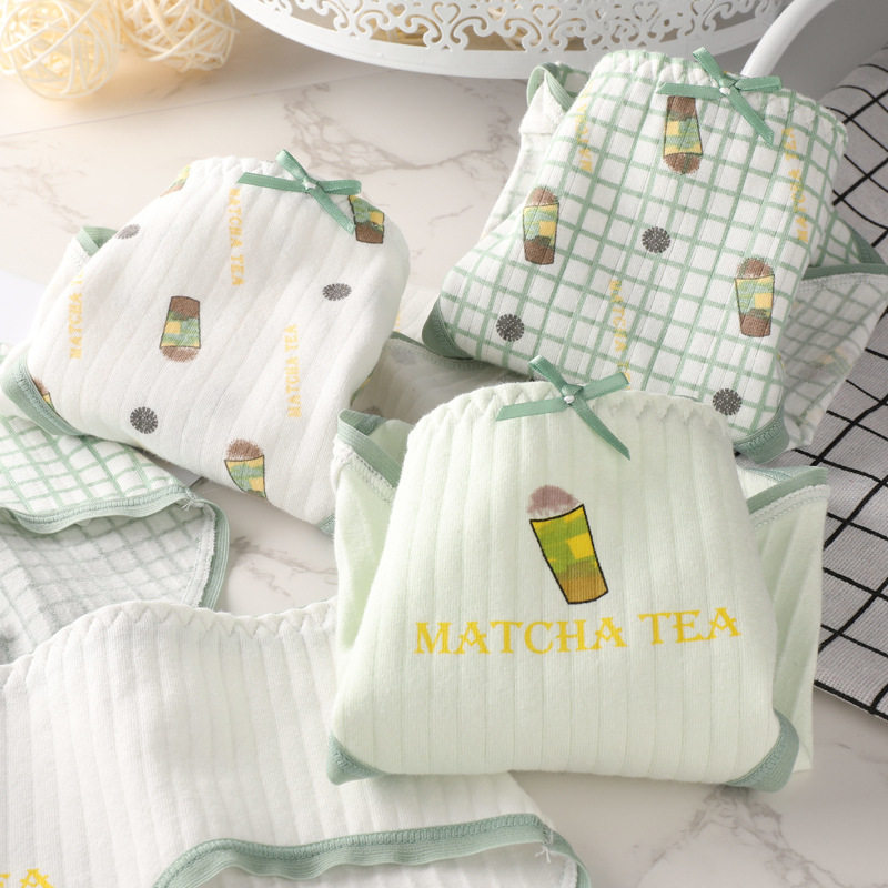 Start of school season 5 pure cotton ladies briefs Pure cotton Japanese printed cute students mid-waist full cotton crotch antibacterial briefs