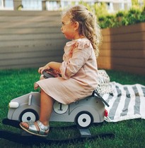 Exit Euros children shake a horse baby Trojan horse baby shake up Ma One birthday gift toy