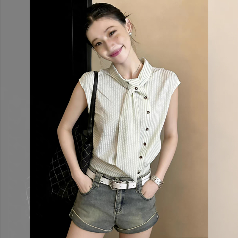 Stylish Design with Tie, Single-Breasted Green Striped Shirt for Women, Super Stylish Summer Shirt, Sleeveless Vest, Elegant Top