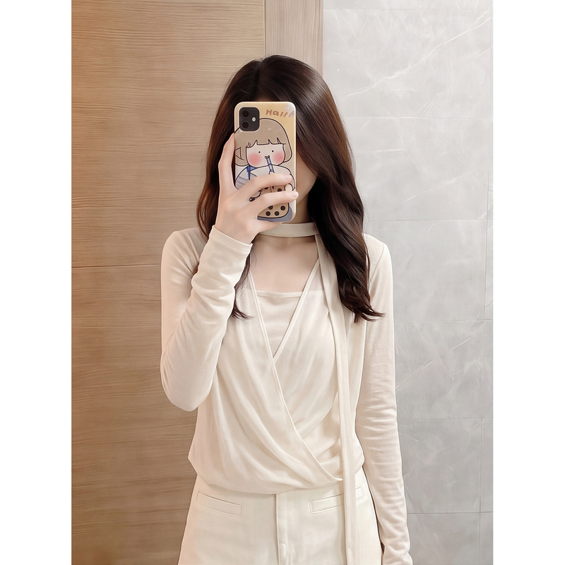 Off-White Halter Neck Cross-Over Long-Sleeve T-Shirt for Women, Autumn Korean Style, Simple Design, Niche Versatile Top for Layering or Wearing Alone