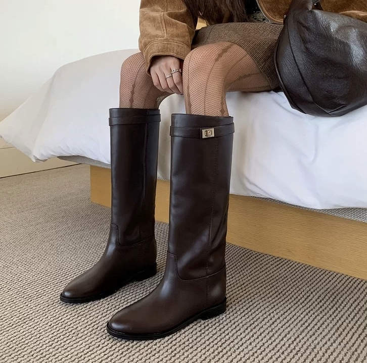 2026 Winter New Style Full Genuine Leather Long Boots Low-Heeled Riding Boots Versatile Over-The-Knee High Boots Slimming Loose Women's Boots