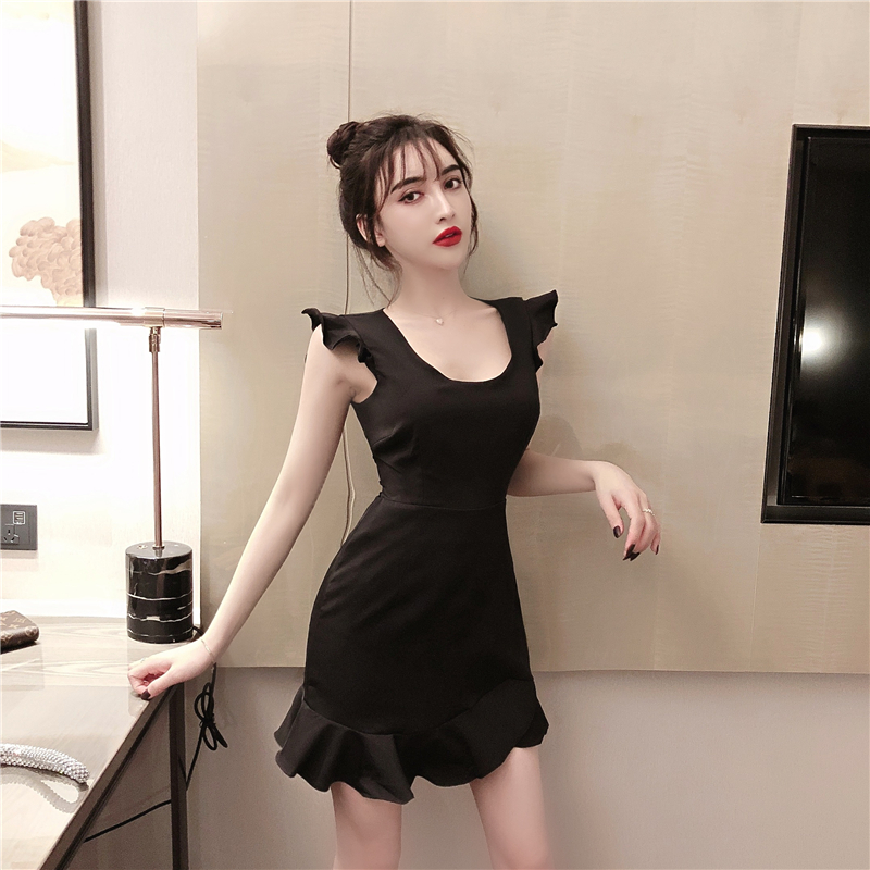 VK旗艦店 韓系木耳邊美背鏤空荷葉邊無袖洋裝