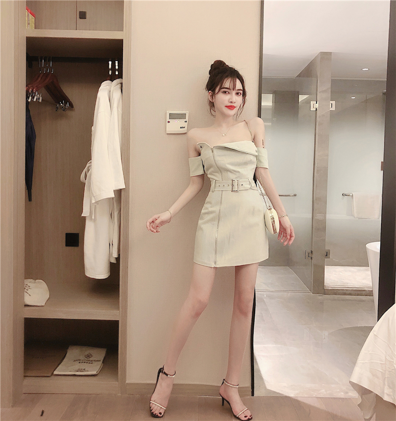 VK旗艦店 韓系一字領翻領修身牛仔配腰帶短袖洋裝