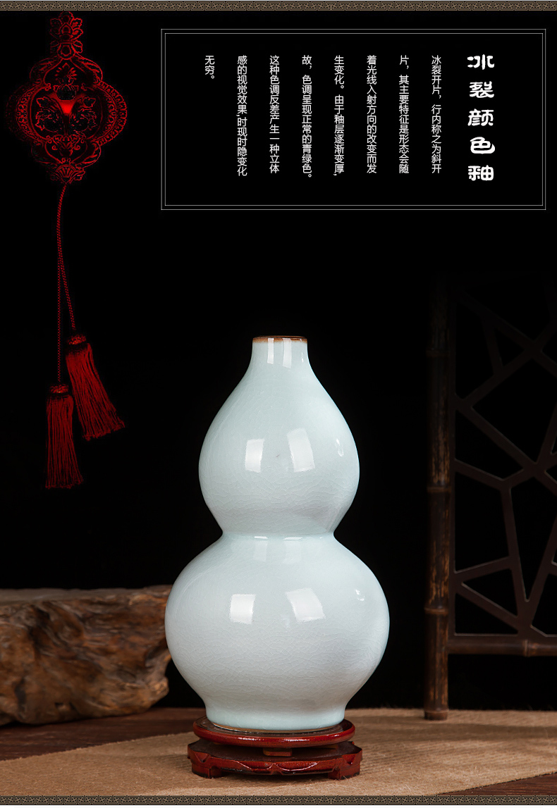 Jingdezhen ceramics vase white archaize crack of the sitting room TV ark, wine accessories furnishing articles household act the role ofing is tasted