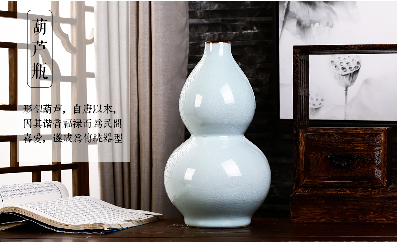 Jingdezhen ceramics vase white archaize crack of the sitting room TV ark, wine accessories furnishing articles household act the role ofing is tasted