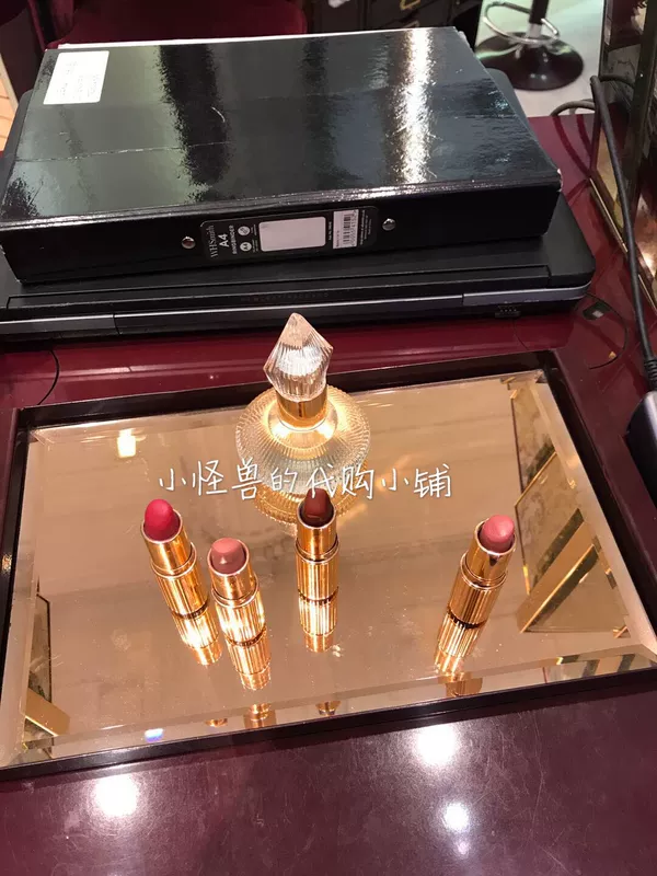 Anh Charlotte Tilbury CT18 Spring Matte Lipstick Son môi Nữ hoàng huyền thoại - Son môi