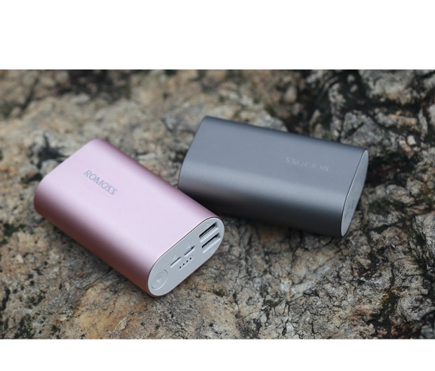 ROMOSS Luoma Shi ACE kim loại 10000mAh điện thoại di động tablet sạc phổ điện Po - Ngân hàng điện thoại di động sạc dự phòng 12v