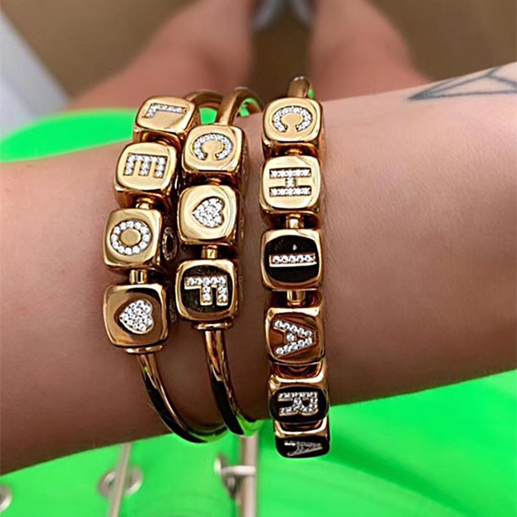 APM手链新品,带着梦幻南法情节而来