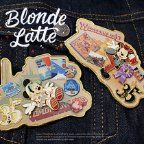 Export to Japan Tokyo Astronaut Mickey Mickey metal brooch