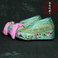 Светло-зеленый