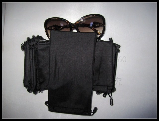 Etui à lunettes - Ref 1249206 Image 8