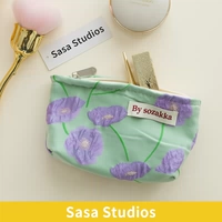 Маленькая длинная полоса-изобилие-фиолетовая