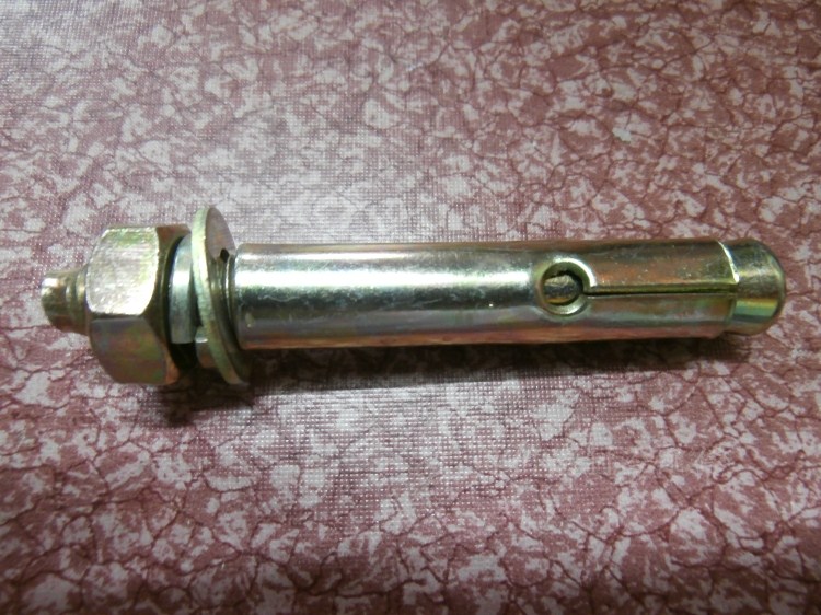 GB stainless steel expansion screw Galvanized expansion screw Pull explosion screw Air conditioning frame screw machine wire