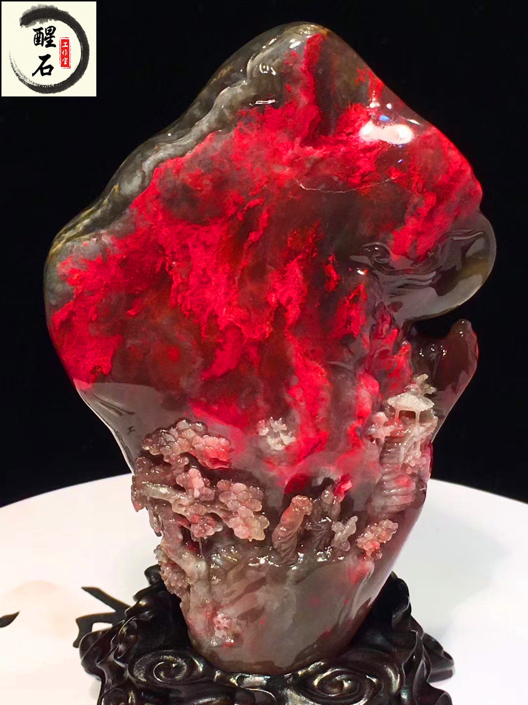 Changhua chicken blood stone soft old pit horn frozen finger Day Gaosheng Maitreya ornaments Tian Huang collection heirloom