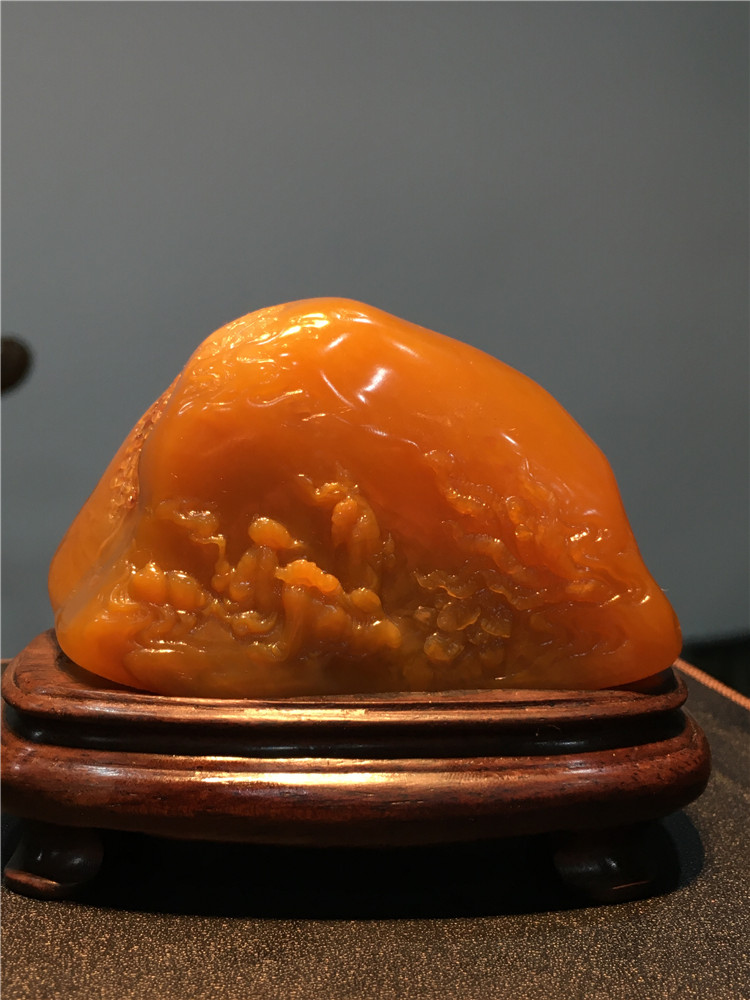 Northern Laos Tianhuang crystal ornaments landscape desktop decoration Fujian Shoushan Tian Seal Pixiu chicken blood seal carving