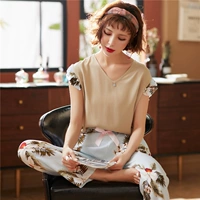 Белая Торт Хаки Лили