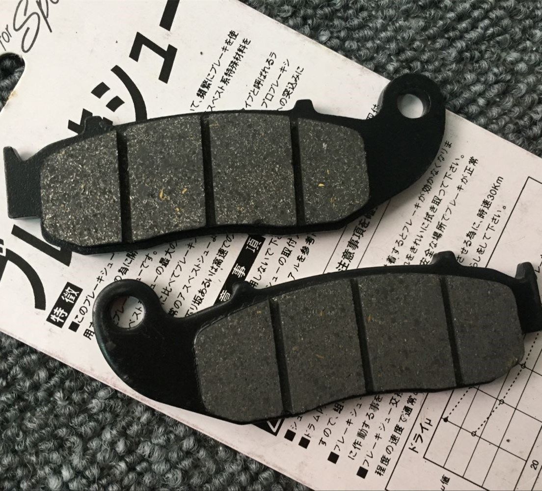 Suitable for Zongshen ZS125-50S Biyajiu Urban Impression BYQ150-5A E disc brake pads front and rear brake pads