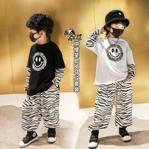 Small Crooked Home Boy Clothes 2022 Spring Dress New Suit Baby Casual Loose Children Great Boy Foreign Air Two Sets