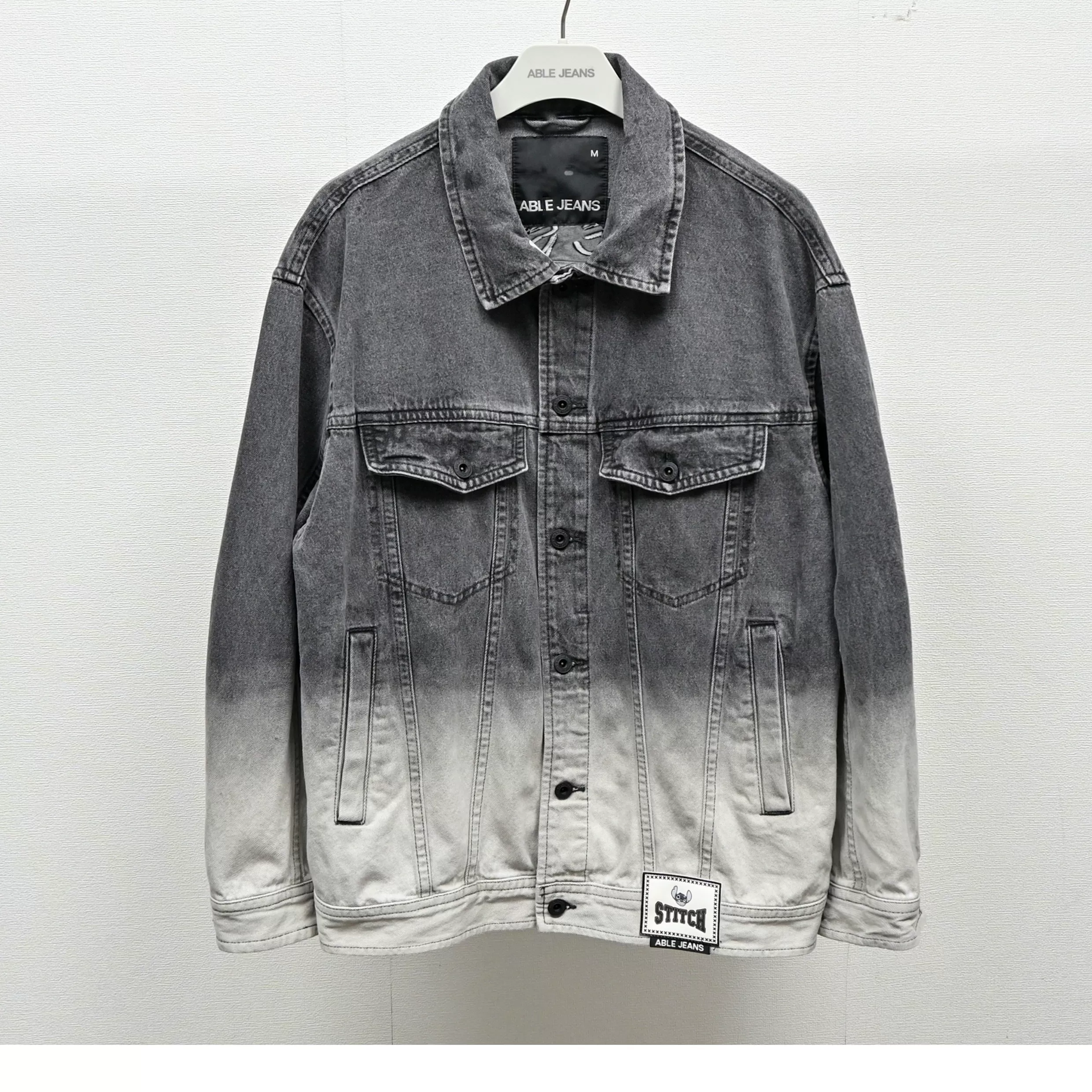 Джинсовая куртка с градиентной стиркой для мужчин ABLE JEANS Мужчины и женщины топ лацкан свободная модная куртка