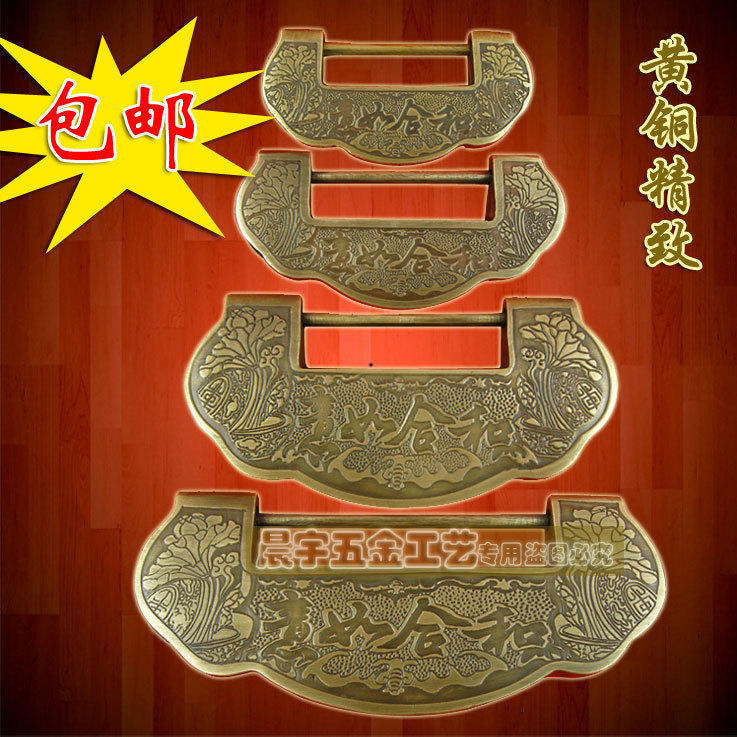 Lock head and copper lock - like antique lock - like bronze lock - type bronze lock interface lock cross the padlock