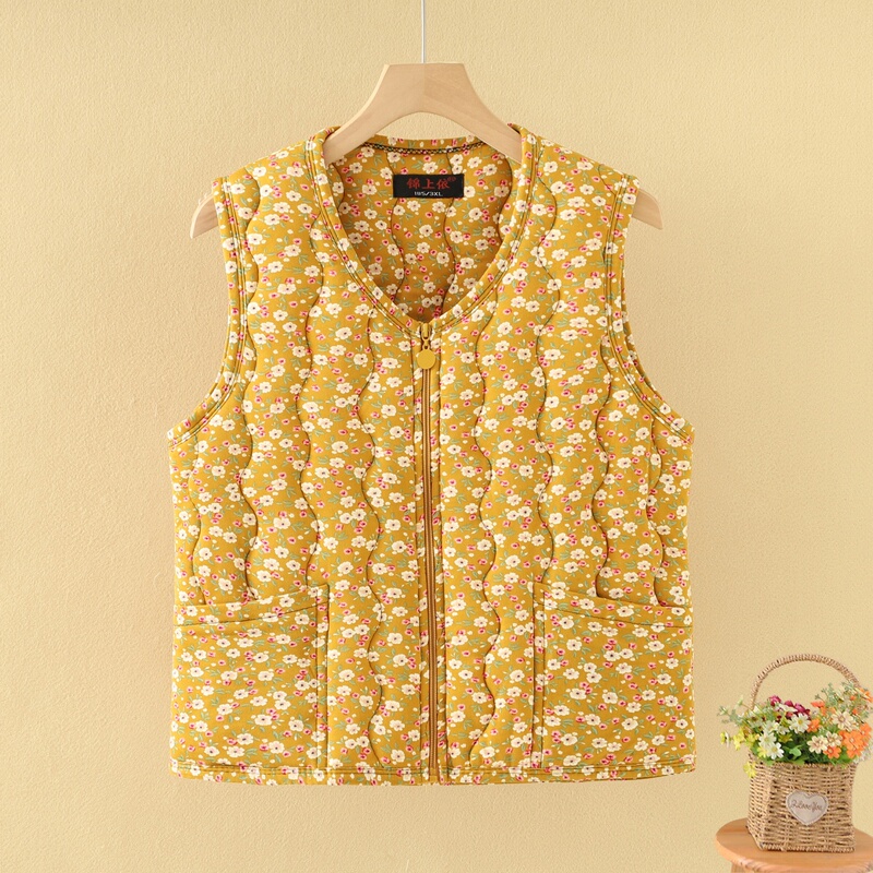 Women's Vest 2026 Autumn and Winter New Floral Cotton Vest Large Size Tank Top for Middle-Aged and Elderly Women's Clothing Women's Vest 2026 Autumn and Winter New Floral Cotton Vest Large Size Tank Top for Middle-Aged and Elderly Women's Clothing