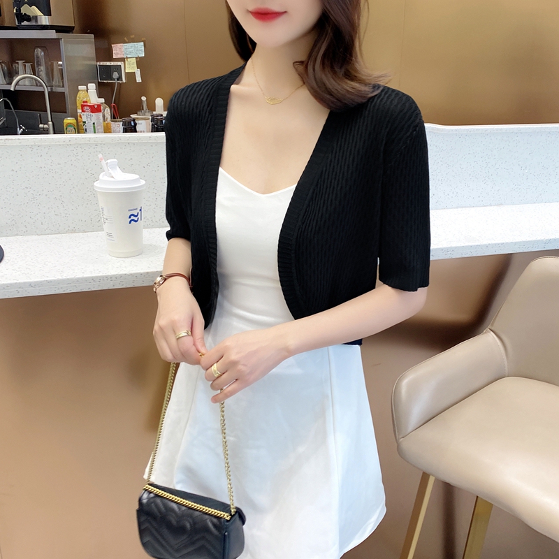 Ice Silk Knitted Cardigan for Women, Summer Thin Short-Sleeved Shawl, Sun Protection Shirt Paired with a Suspender Skirt, Worn as a Small Vest Jacket Ice Silk Knitted Cardigan for Women, Summer Thin Short-Sleeved Shawl, Sun Protection Shirt Paired with a Suspender Skirt, Worn as a Small Vest Jacket