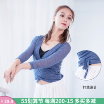 Thin section V neckline dance practice Teacher Body Blouse Hooded Sweatshirt in Exterior Lap Lace Cardioreography Woman