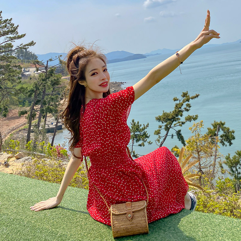 Beach long dress Women in Korean version new V collar back Sexy Snow spinning Thailand Holiday floating in Sanya for a photo