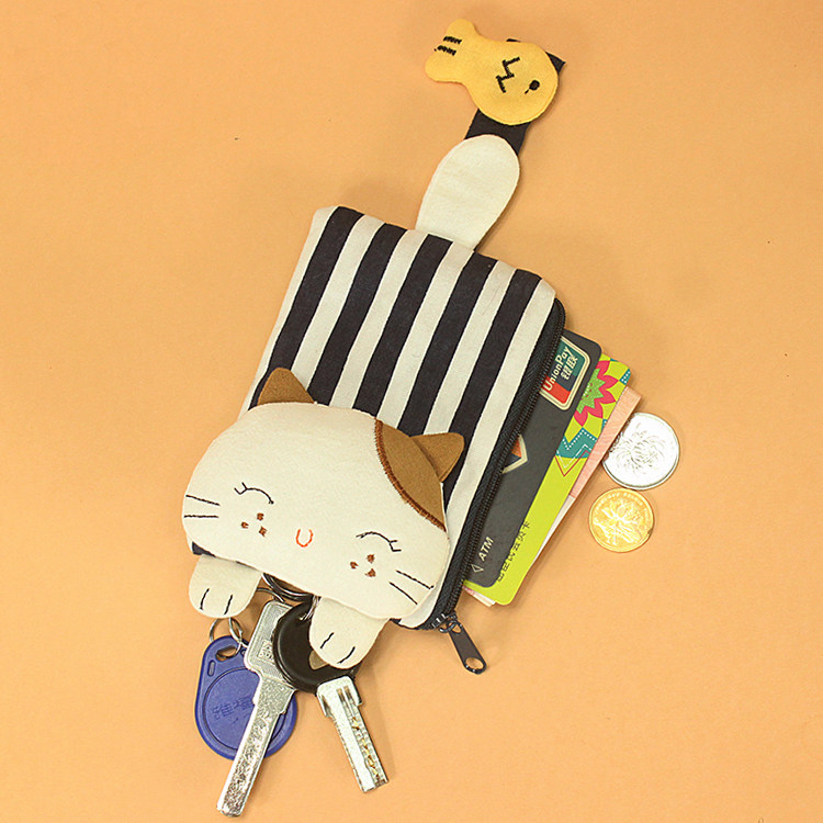 Korean version of the creative pull canvas striped cat key bag change storage small bag integrated multi-functional key key bag