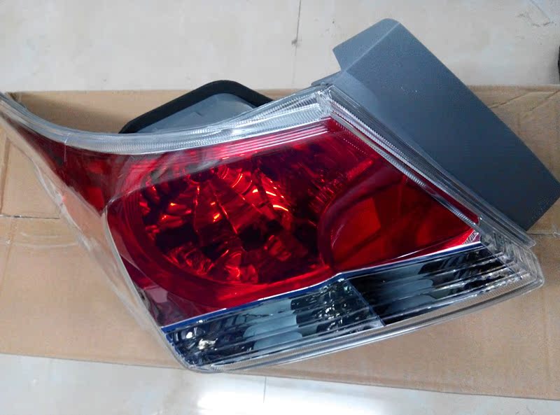 Eight Generations Elegant Attic Tail Lights 08 08 10 11 12 12 13 13 Elegant Rear Tail Lights Assembly Direction Lights Elegant End Cap Lights